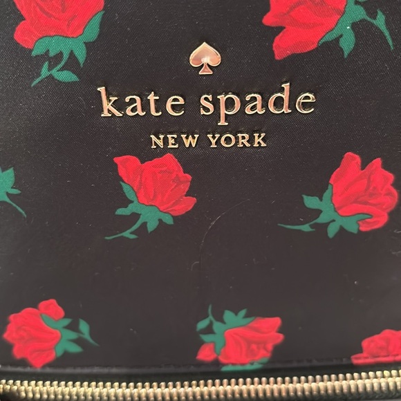 NWT KATE SPADE NEW YORK Chelsea Rose Toss Print Medium Backpack - Picture 3 of 9